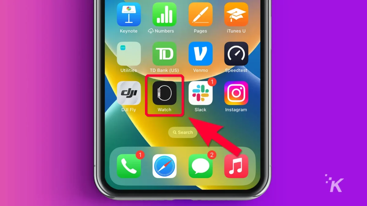 how to disable crash detection on iphone and apple watch Iphone arrow pointing to watch app
