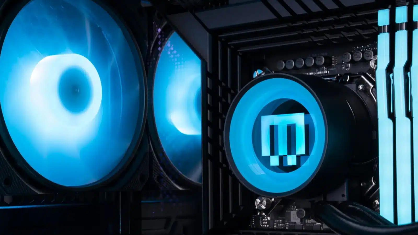 maingear mg-1 platinum--first impressions Pc hardware inside a case